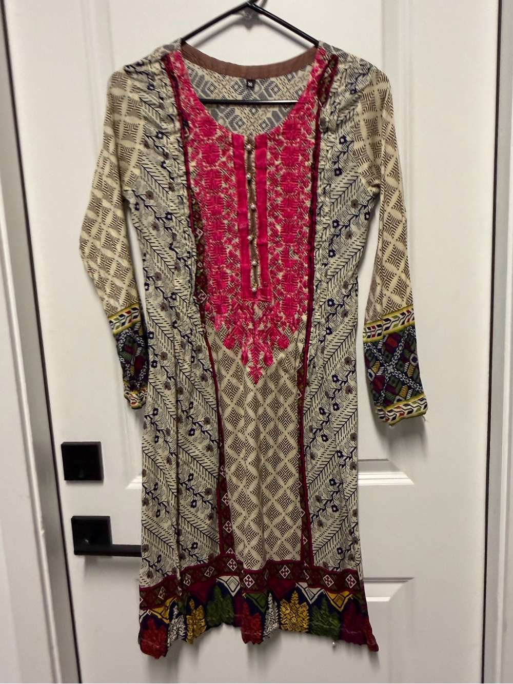 Pakistani 2 Piece Frock Dress & Dupatta Size M Multicolor Embroidered Floral Ana